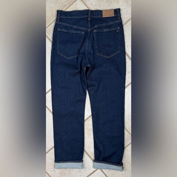Madewell Womens Dark Denim 90’s Straight Jean - Picture 5 of 10